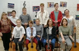 «Лето с гитарами» в детском парке «Орлёнок»