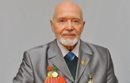 Прозаика и стихотворца Юрия Иванова поздравляем с юбилеем!