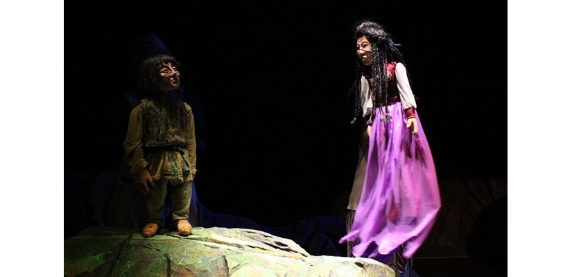 Хакасский национальный театр кукол «Сказка» покажет спектакль на фестивале «Истоки» в Москве