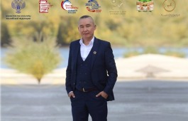 Гость «Ӱртӱн тойы» из Тывы - заслуженный артист Омак Ооржак
