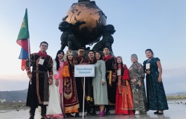 Делегация Национального центра имени Кадышева представляет культуру Хакасии в Тыве на фестивале «Встречи в Центре Азии»