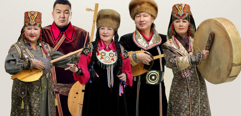 Нина Идимешева, Евгений Улугбашев и ансамбль «Хан сын» выступят с новой программой «Аарлығ кӧглер»