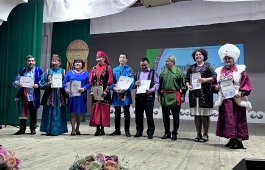 Победителем 6-го конкурса «Родной язык-душа народа» стала семья Сазанаковых из Таштыпского района