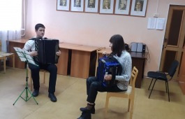 Ведущие преподаватели Республики Хакасия провели мастер-классы для учащихся и преподавателей детских музыкальных школ Ширинского района