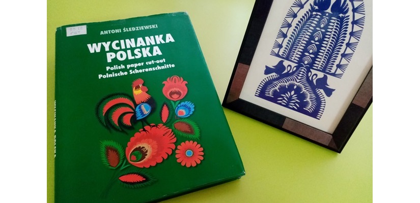 Мастер-класс «Вычинанка - украшение польской избы» в главной библиотеке Хакасии