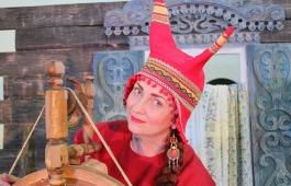 Яркий спектакль для детей и взрослых на сцене театра кукол