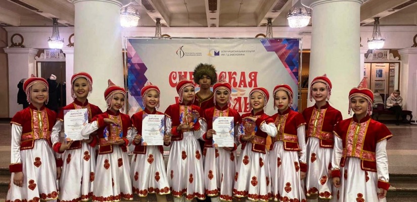 Студия «Ынархас» стала лучшей в 4-х возрастных группах конкурса национального танца «Сибирская карусель» в Новосибирске