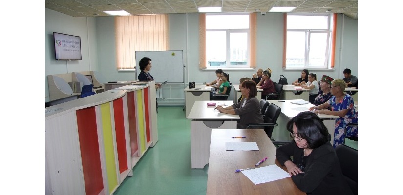 В детской школе искусств написали интерактивный диктант «Тӧреен тiлiм – хакас тiлiм! = Я люблю родной язык!»