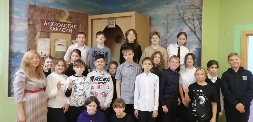 Юные читатели встретились с хранителем музея