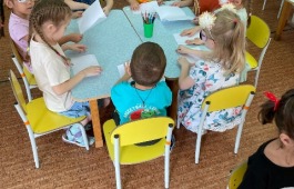 Игра-викторина «Путешествие в страну знаний»
