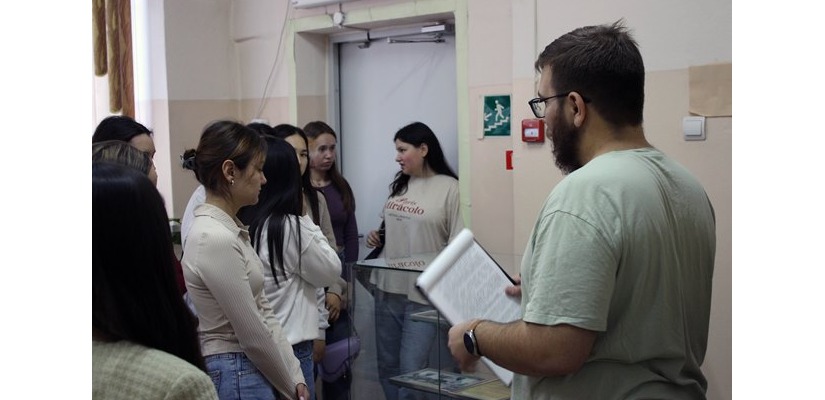 Национальный архив посетили студенты Хакасского колледжа профессиональных технологий, экономики и сервиса