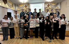Во Всемирный день борьбы со СПИДом молодежь Хакасии приняла участие в акции «Стоп ВИЧ!»