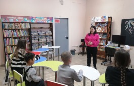 Детская библиотека приглашает ребят изучать хакасский язык