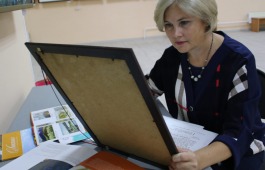 Публичная лекция искусствоведа Эльвиры Казанцевой в главной библиотеке Хакасии