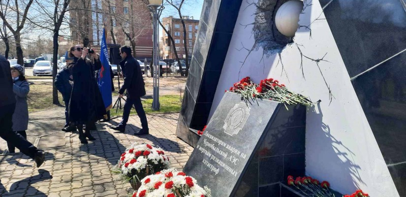 В Хакасии почтили память ликвидаторов аварии  на Чернобыльской атомной электростанции