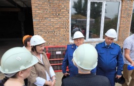 Министр культуры Хакасии приняла участие в выездной встрече в п. Расцвет, где продолжается реконструкция ДК