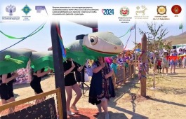 Победителем конкурса сюжетно-игровых программ праздника  «Тун пайрам» стала творческая делегация из Алтайского района