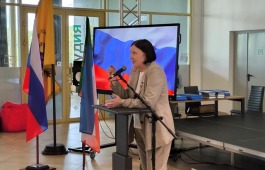 Светлана Окольникова наградила победителей акции «Диктант Победы» и конкурса «Солдаты Великого Отечества»