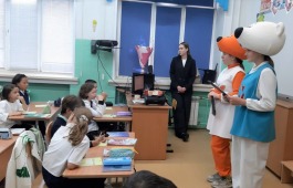 В День солидарности в борьбе с терроризмом дети приняли участие в акции «Мир для друзей»