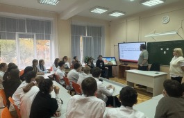 Национальный архив провел Архивные уроки «Бессмертие народа — в его языке»