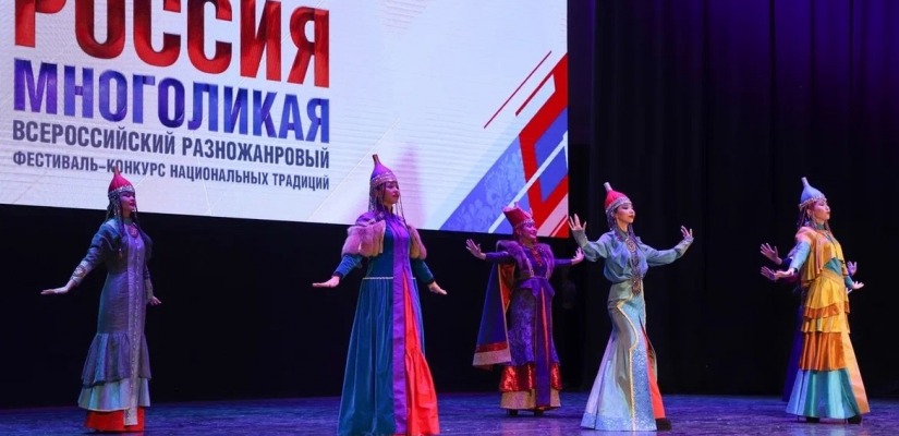 Театр моды «Алтыр» стал лауреатом Всероссийского разножанрового фестиваля-конкурса «Россия многоликая» в Новосибирске
