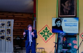 Память, пронесенная сквозь годы: к 80-летию основателя театра «Читiген» Василия Ивандаева