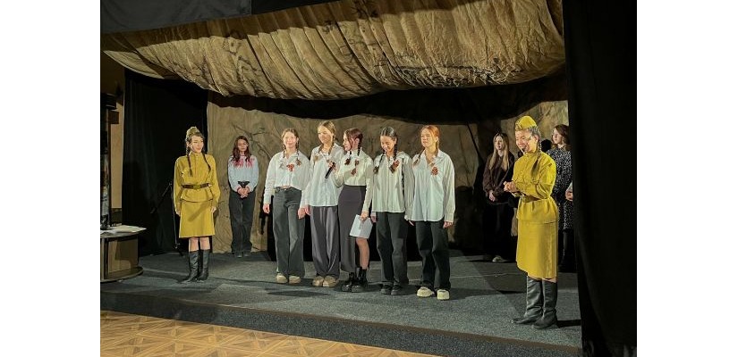 Иммерсивная программа театра Топанова перенесла школьников в эпицентр исторических событий