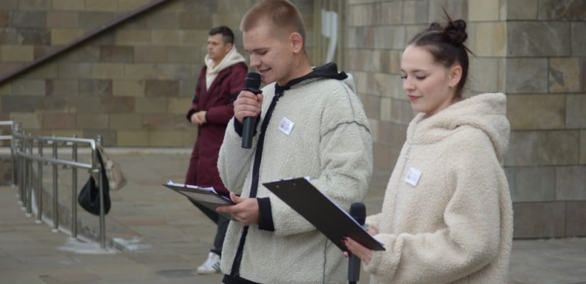 Танцует молодость!