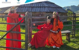 В Хакасии реализуется проект Творческая мастерская «Образы Хакасии в традициях русской живописи»