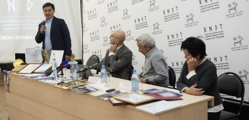 Хакасский национальный театр им. А.М. Топанова открывает 95-й юбилейный сезон масштабными планами и новыми достижениями