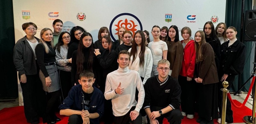 Хакасский колледж искусств посетили Международный кинофестиваль «Жарки»