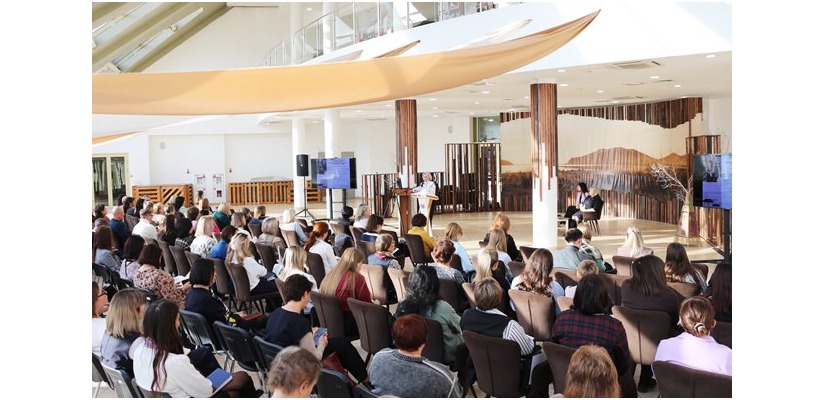 Сотрудники Национального архива Хакасии обменялись опытом с коллегами из Свердловского муниципального округа