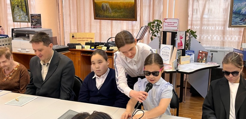 В Республиканской библиотеке для слепых названы победители ежегодного конкурса чтецов по Брайлю