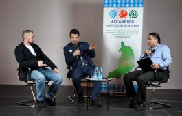 В Школе креативных индустрий Хакасии состоялась встреча с героями СВО Игорем Арчимаевым и Евгением Воронковым