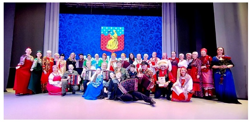 Музыканты из Хакасии ярко представили наш регион на 15-ом Всероссийском фестивале народного творчества «Играй, гармонь блокадная»