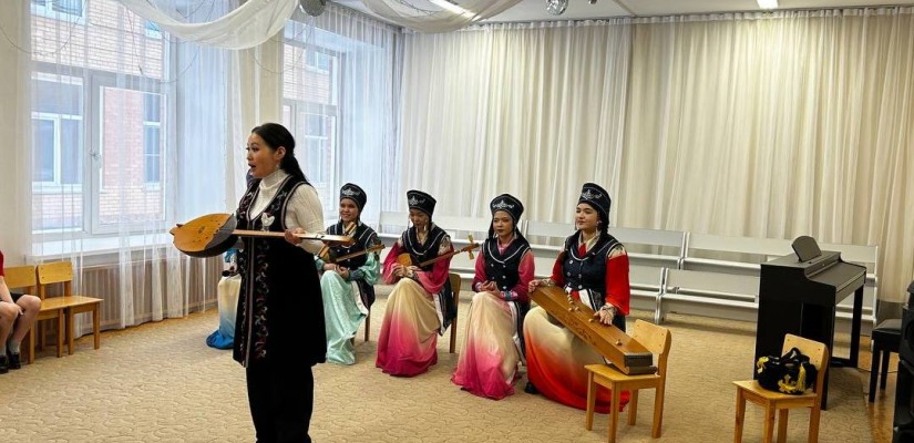 Музыкальное путешествие в мир хакасских музыкальных традиций