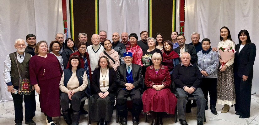 В Хакасии отметили Всемирный день писателя и вручили именные стипендии молодым литераторам