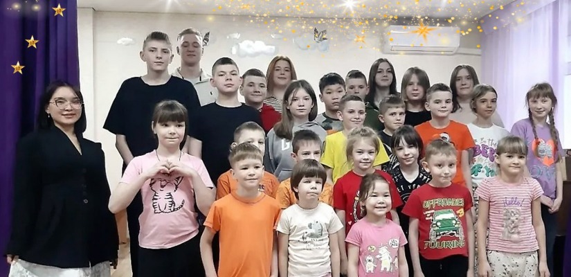 Акция добра для детей Черногорского реабилитационного центра завершилась вручением подарков и развлекательной программой