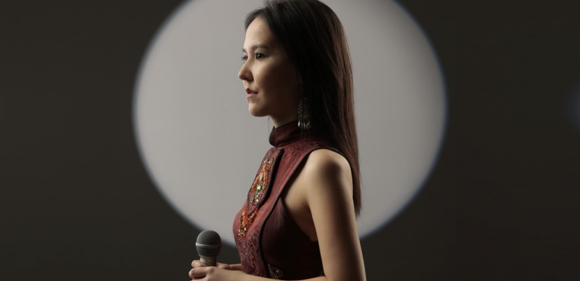 Вокальная студия «Арон» приглашает на сольный концерт Елены Кызласовой