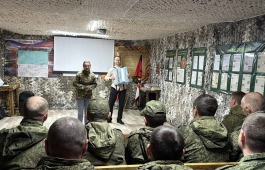 Артисты из Хакасии поддержали боевой дух военнослужащих в зоне специальной военной операции