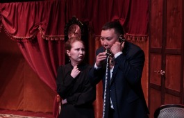 «Насмеялись от души»: в театре «Читiген» с оглушительным успехом прошла премьера спектакля «Наследники»