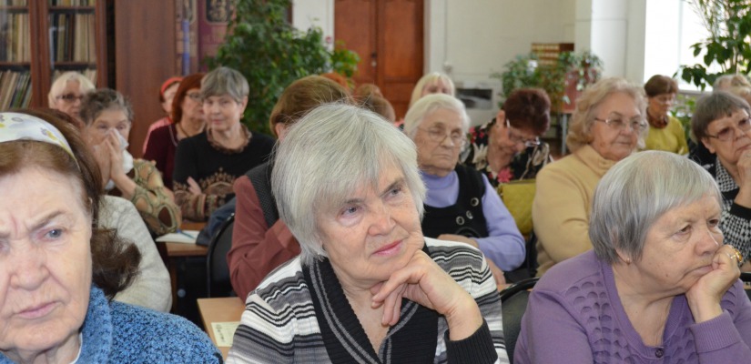 В народном университете для старшего поколения «Сопричастность» продолжается учебный семестр