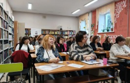 Библиотекари Хакасии обменялись опытом духовно-нравственного воспитания юных читателей на республиканском семинаре