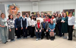 В Хакасии отметили Международный день переводчика творческой встречей с Игорем Мамышевым