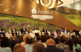 Газета «Культура» рассказала всей России об особенностях хакасской земли и уникальности форума «Сибер Ил»