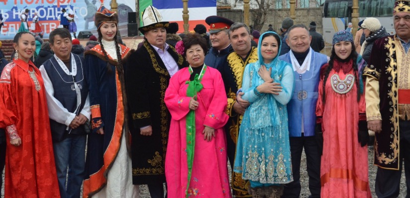 Хакасия масштабно отметила День народного единства