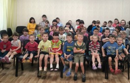 В Хакасии стартовала благотворительная акция добра «Подарок другу»