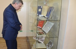 В Главном архиве Хакасии открылась документальная выставка, посвященная истории развития промышленности в республике