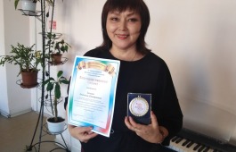Вокальный ансамбль «Колорит» национальной детской школы искусств принял участие  в IV Международном фестивале-конкурсе