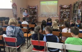 Хакасская республиканская детская библиотека поздравила своих читателей с Днем Победы